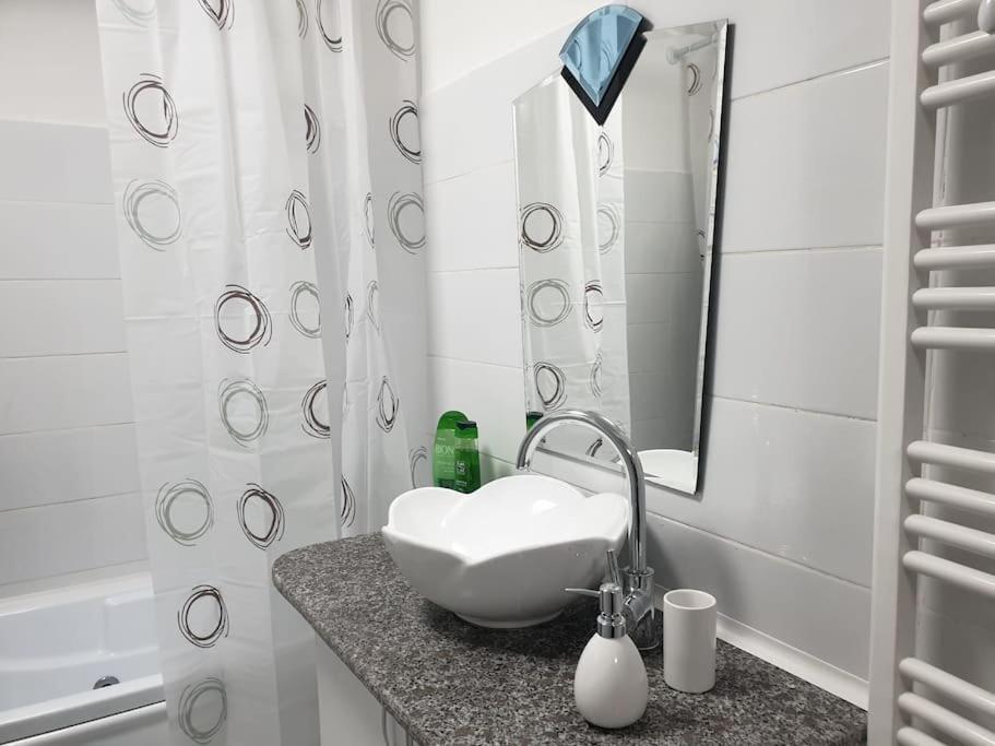 Lucky Residence Astra 1 Brasov Bagian luar foto