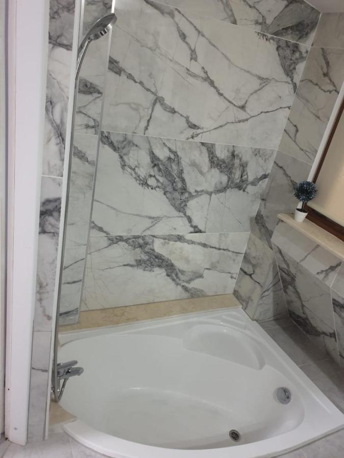 Lucky Residence Astra 1 Brasov Bagian luar foto